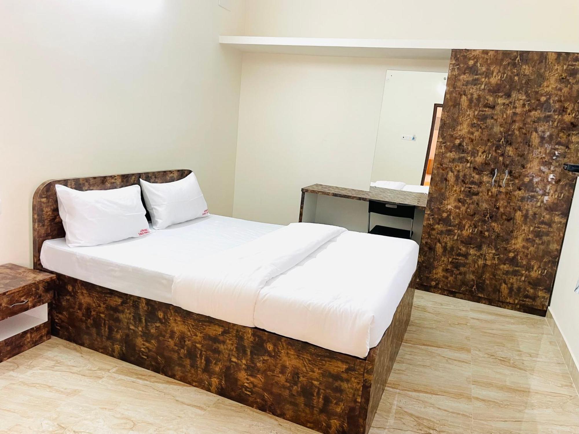 Pearl Stays, Tirupathi Tirupati Bagian luar foto
