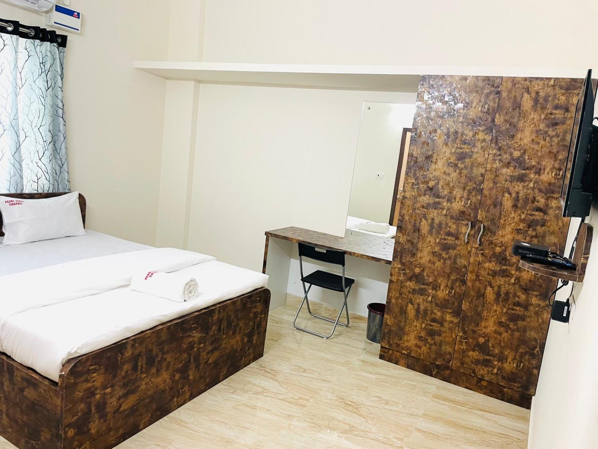 Pearl Stays, Tirupathi Tirupati Bagian luar foto
